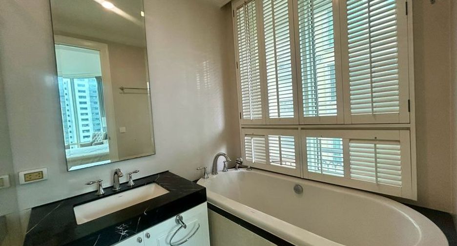 Wohnung zur Miete mit 3 Zimmer in Watthana, Bangkok