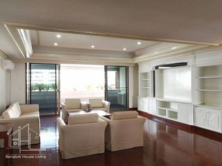 À louer 3 chambres appartement à Khlong Toei, Bangkok