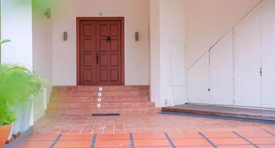 For rent 5 bedrooms condo in Bang Lamung, Chonburi