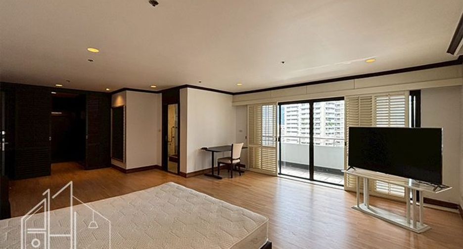 À louer 3 chambres condo à Watthana, Bangkok