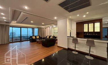 À louer 3 chambres condo à Watthana, Bangkok