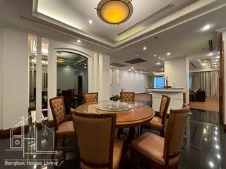 For rent 3 bedrooms condo in Watthana, Bangkok