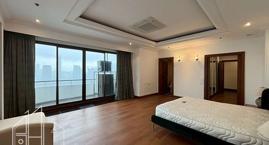 À louer 3 chambres condo à Watthana, Bangkok