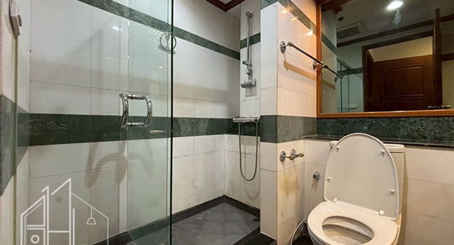 À louer 3 chambres condo à Watthana, Bangkok