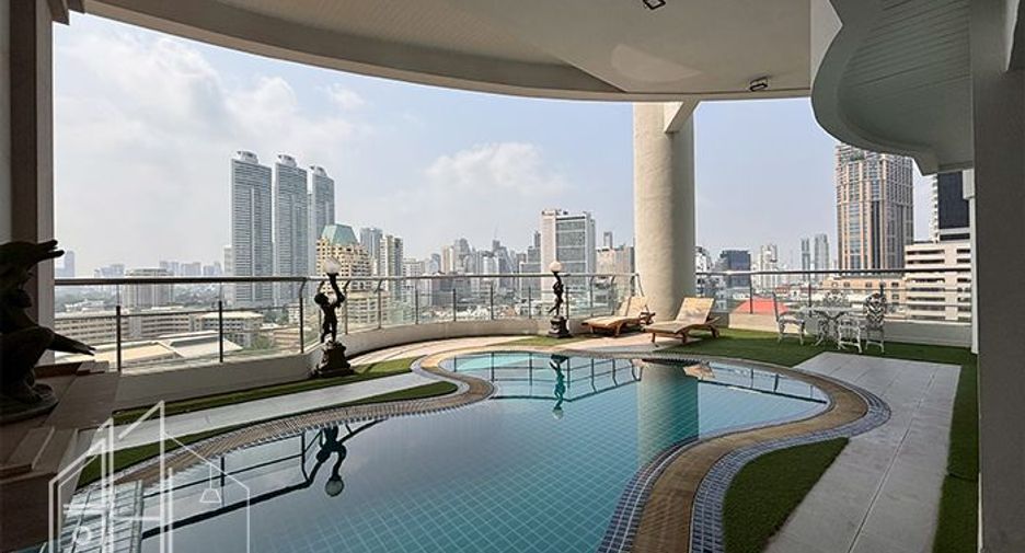 Wohnung zur Miete mit 4 Zimmer in Khlong Toei, Bangkok