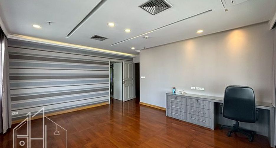 Wohnung zur Miete mit 4 Zimmer in Khlong Toei, Bangkok