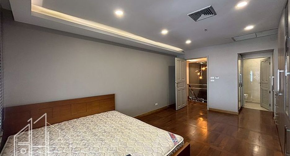 Wohnung zur Miete mit 4 Zimmer in Khlong Toei, Bangkok