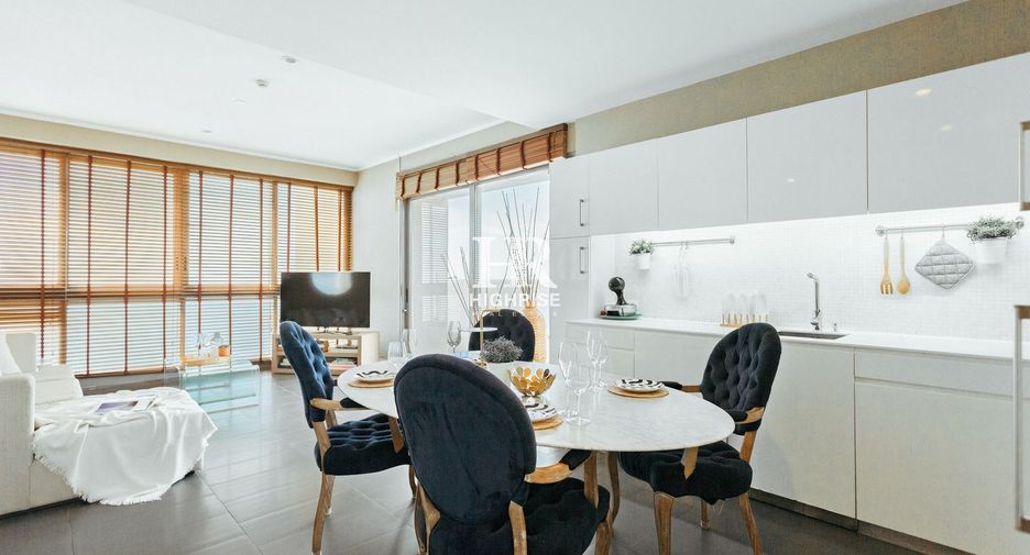 For sale 3 ベッドルーム condo in Bang Lamung, Chonburi