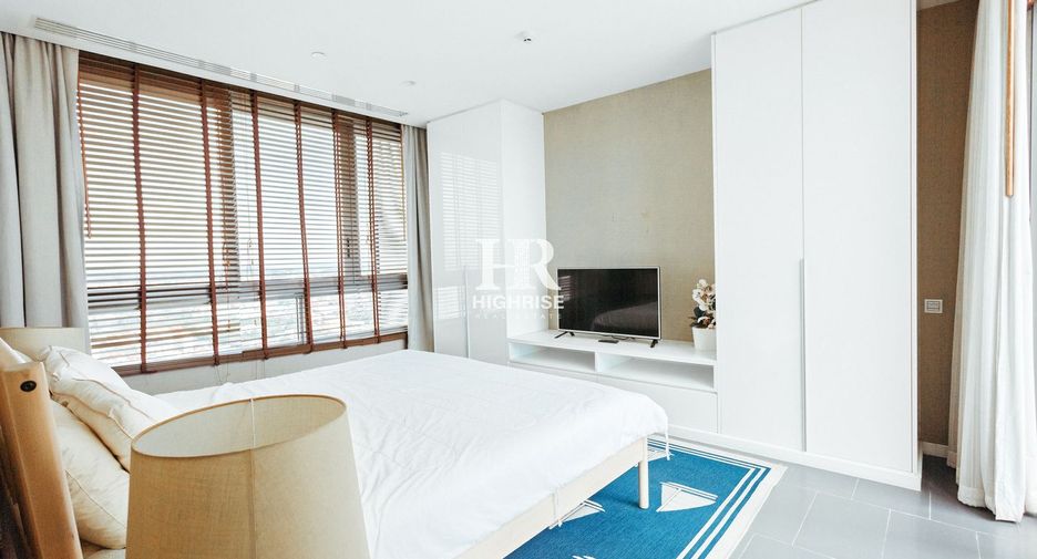 For sale 3 ベッドルーム condo in Bang Lamung, Chonburi