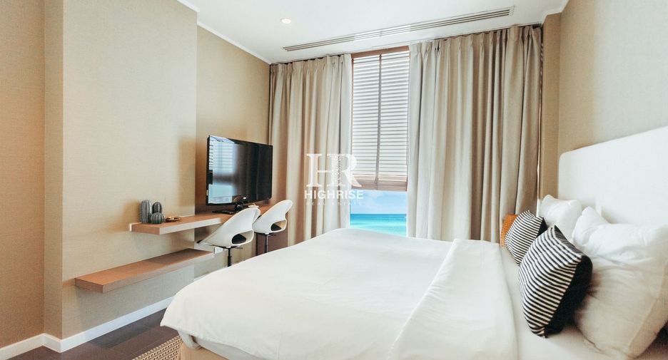 For sale 3 ベッドルーム condo in Bang Lamung, Chonburi
