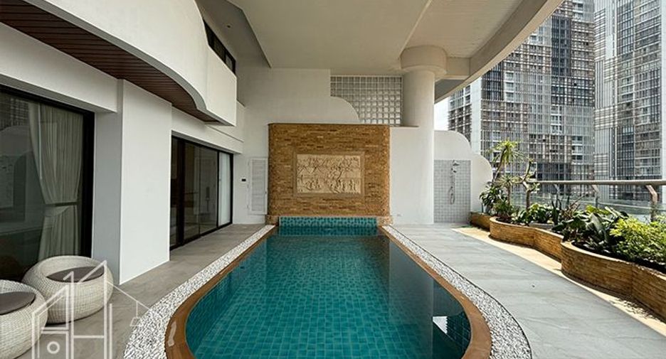 Wohnung zur Miete mit 3 Zimmer in Khlong Toei, Bangkok