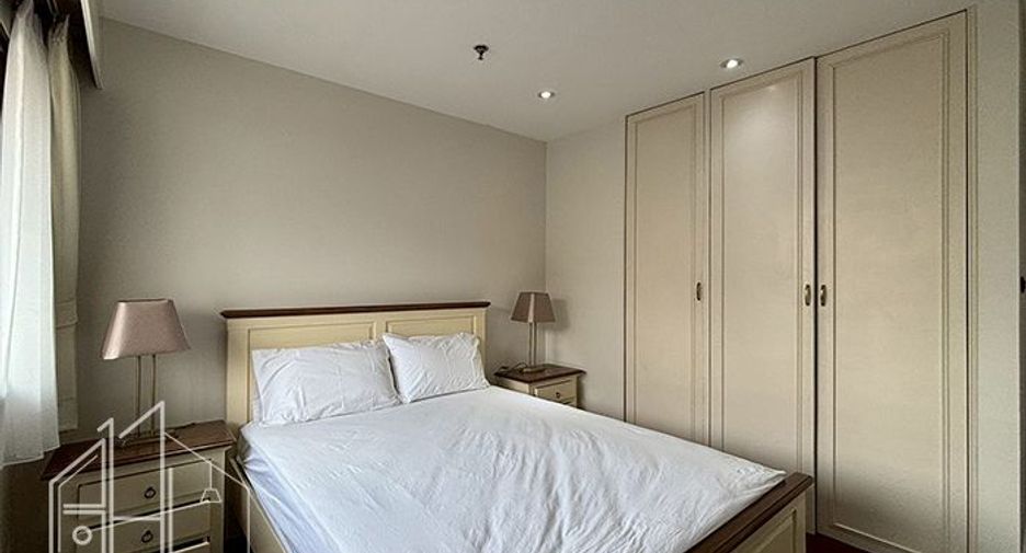 Wohnung zur Miete mit 3 Zimmer in Khlong Toei, Bangkok