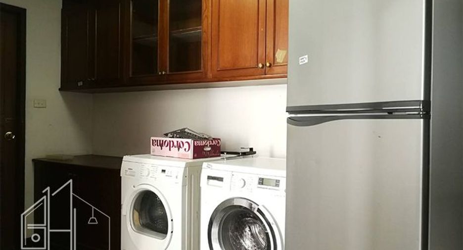Wohnung zur Miete mit 3 Zimmer in Khlong Toei, Bangkok