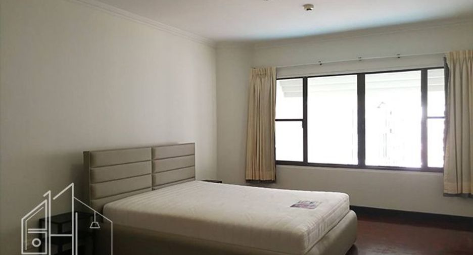 Wohnung zur Miete mit 3 Zimmer in Khlong Toei, Bangkok