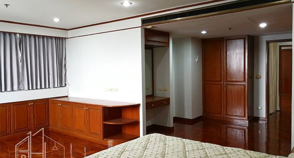 Wohnung zur Miete mit 3 Zimmer in Khlong Toei, Bangkok