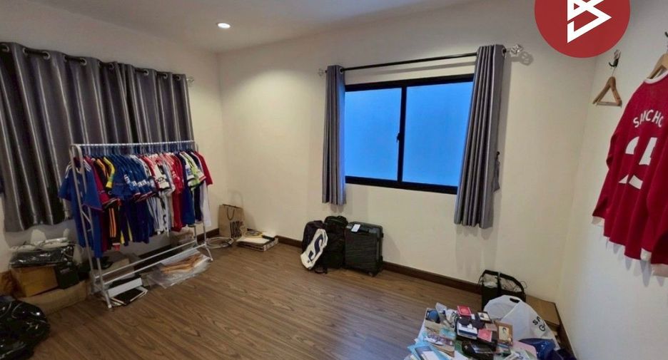 出售 3 卧室 独立屋 在 Thung Khru, 曼谷