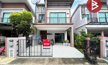 出售 3 卧室 独立屋 在 Thung Khru, 曼谷