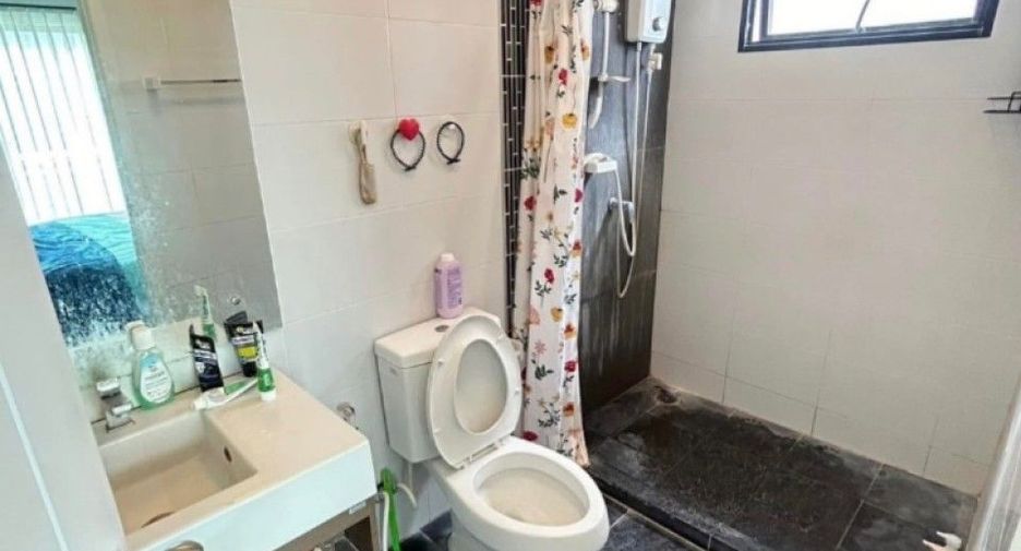 出售 3 卧室 独立屋 在 Thung Khru, 曼谷