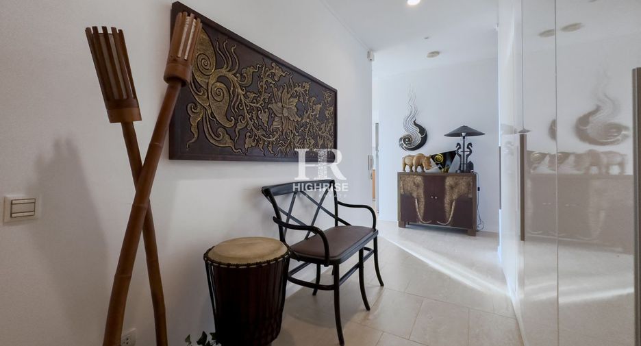 For sale 3 ベッドルーム condo in Bang Lamung, Chonburi