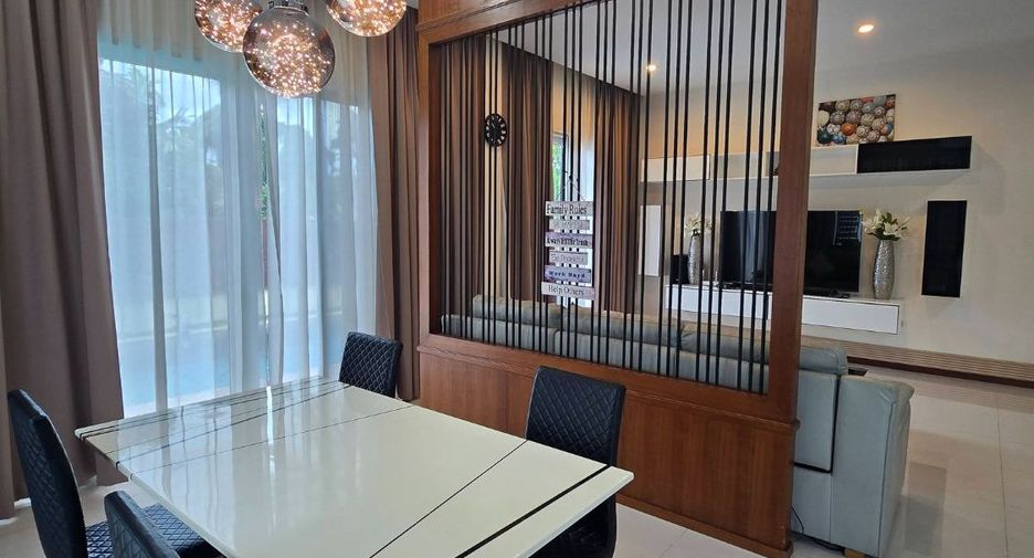 À louer 3 chambres villa à Huay Yai, Pattaya