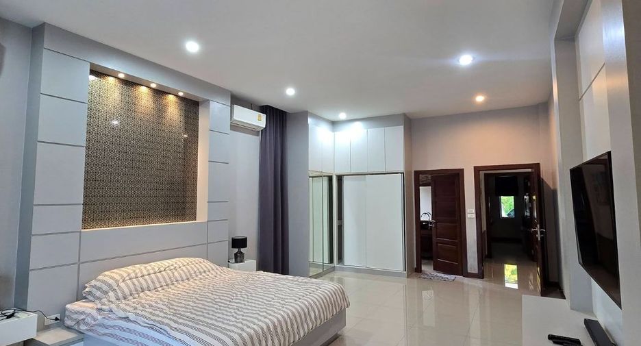 À louer 3 chambres villa à Huay Yai, Pattaya