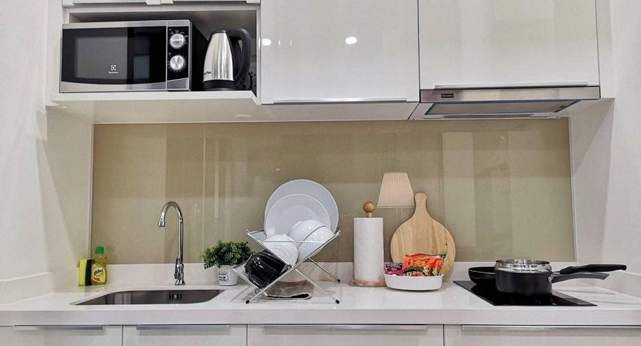 Wohnung zur Miete mit 1 Zimmer in Ratchathewi, Bangkok