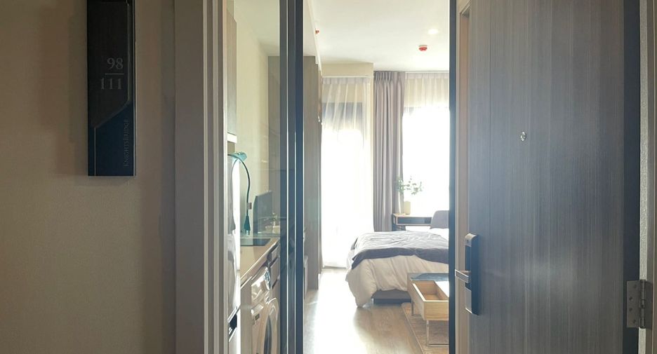 For rent 1 bed condo in Watthana, Bangkok