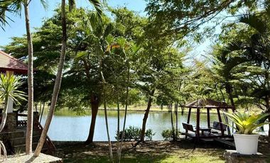À vendre et à louer 5 chambres villa à Huay Yai, Pattaya