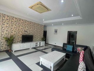 Villa zur Miete mit 5 Zimmer in Bang Lamung, Chonburi