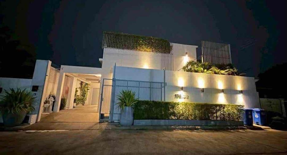 Villa en alquiler de 5 habitaciones en Jomtien, Pattaya