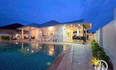 Villa en venta de 3 habitaciones en Bang Lamung, Chonburi