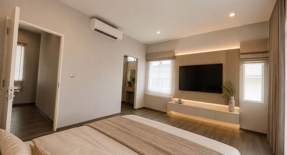 For rent 4 bedrooms house in Mueang Chiang Mai, Chiang Mai