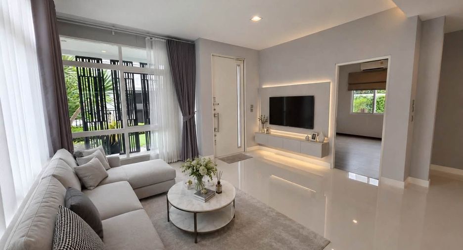 For rent 4 bedrooms house in Mueang Chiang Mai, Chiang Mai