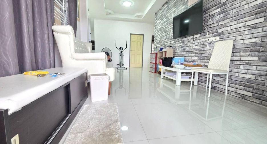 For sale 3 bedrooms house in Mueang Rayong, Rayong