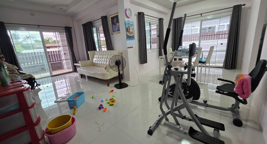 For sale 3 bedrooms house in Mueang Rayong, Rayong