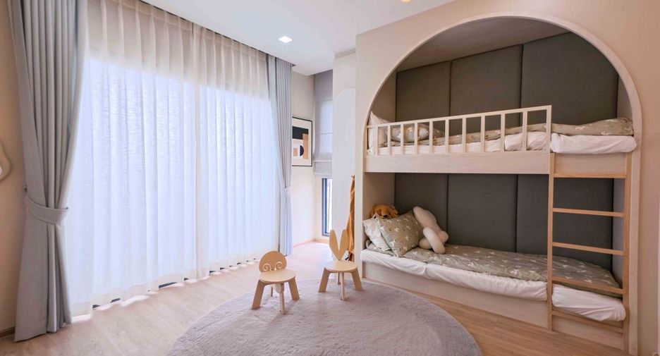 For sale 3 bedrooms house in Chom Thong, Bangkok