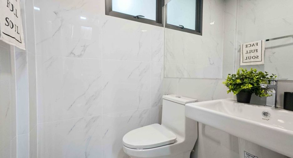 For sale 3 bedrooms house in Chom Thong, Bangkok