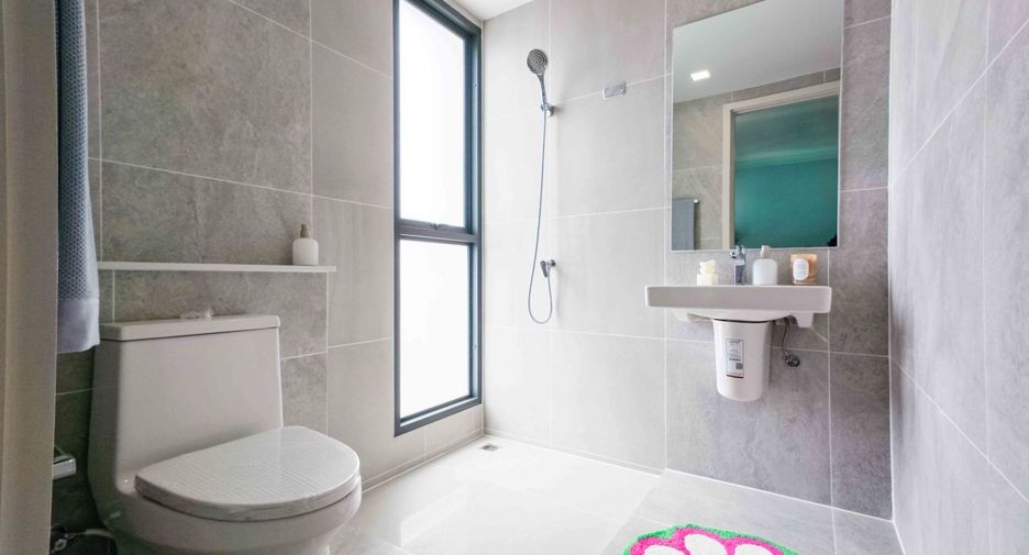 For sale 3 bedrooms house in Chom Thong, Bangkok