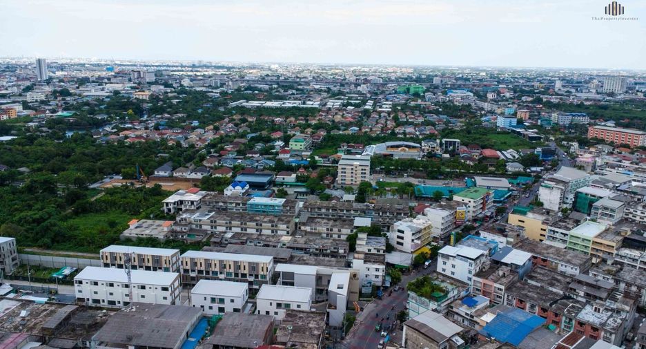 For sale 3 bedrooms house in Chom Thong, Bangkok