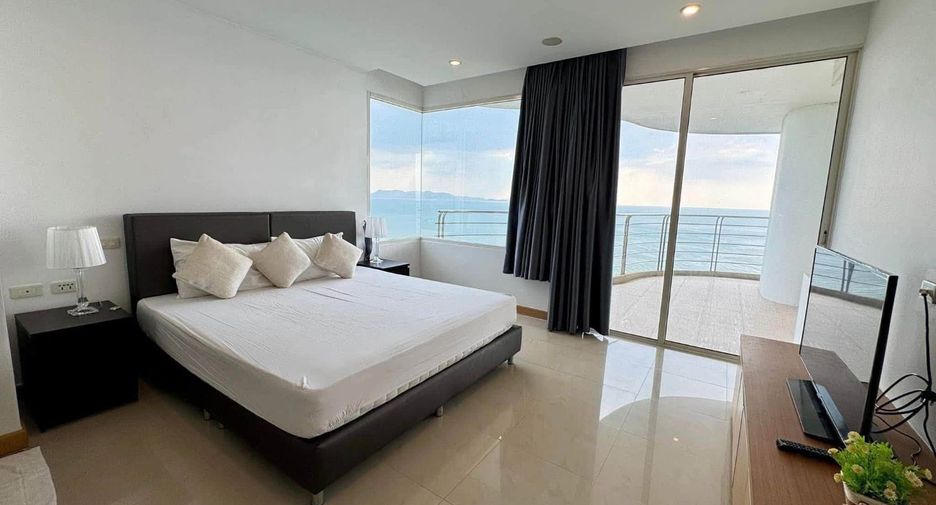 For rent 4 bedrooms condo in Jomtien, Pattaya