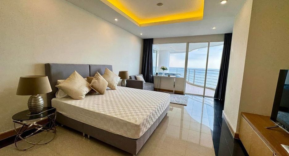 For rent 4 bedrooms condo in Jomtien, Pattaya