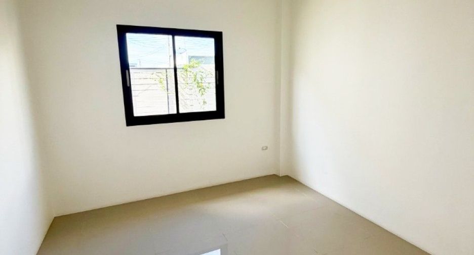 出售 3 卧室 独立屋 在 Mueang Chon Buri, Chon Buri