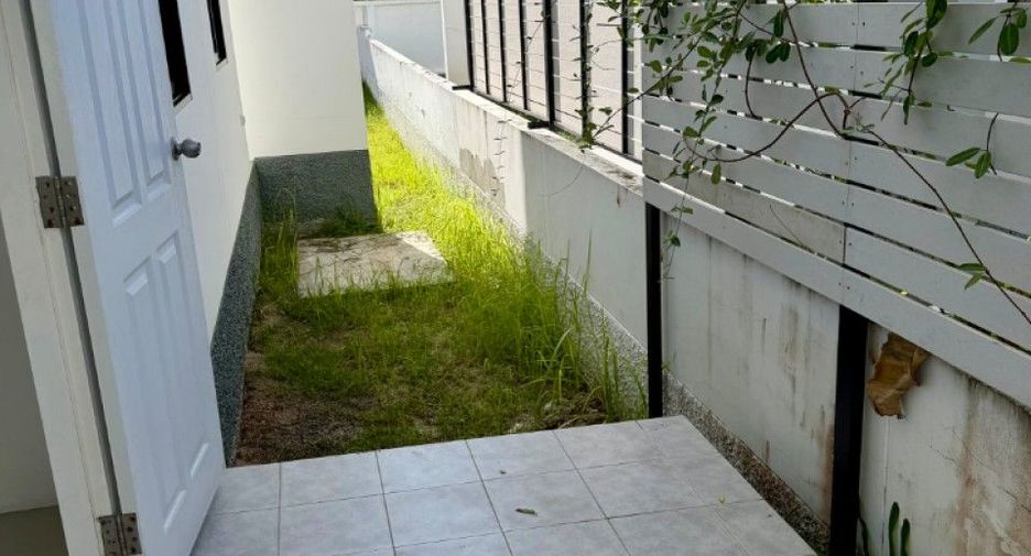 出售 3 卧室 独立屋 在 Mueang Chon Buri, Chon Buri