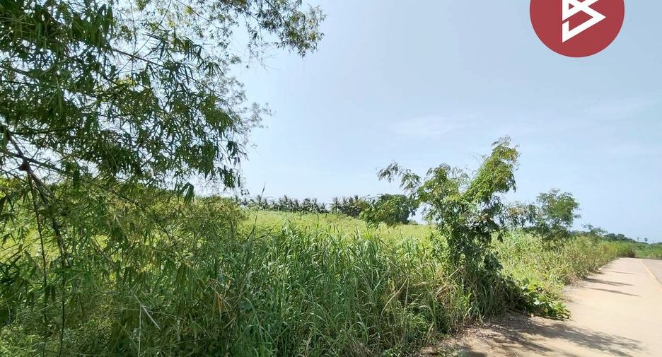 For sale land in Krok Phra, Nakhon Sawan