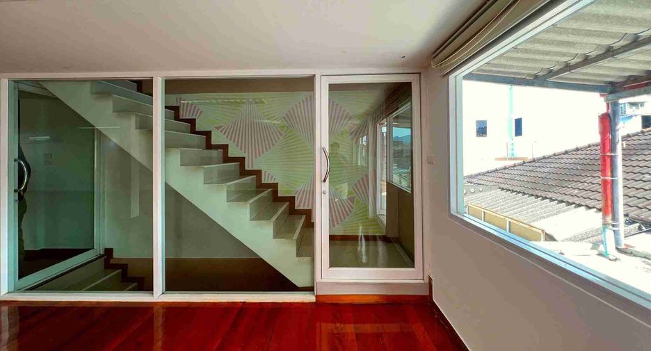 For sale 2 ベッドルーム retail Space in Mueang Phuket, Phuket