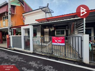 For sale 2 ベッドルーム townhouse in Mueang Samut Songkhram, Samut Songkhram