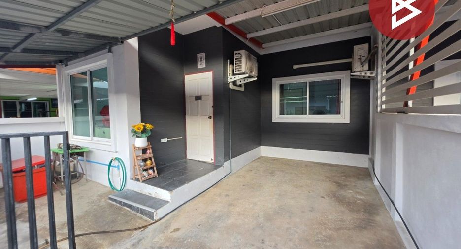 For sale 2 ベッドルーム townhouse in Mueang Samut Songkhram, Samut Songkhram