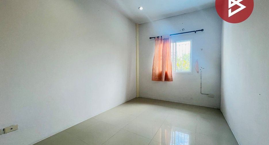 For sale 2 ベッドルーム townhouse in Mueang Samut Songkhram, Samut Songkhram