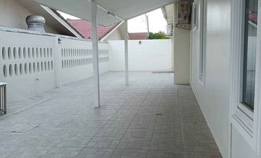 Haus zur Miete und zum Kauf mit 4 Zimmer in Bang Lamung, Chonburi
