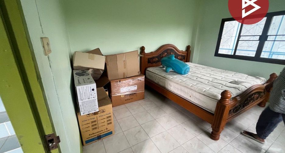 Gewerbefläche zum Kauf mit 4 Zimmer in Mueang Chon Buri, Chonburi